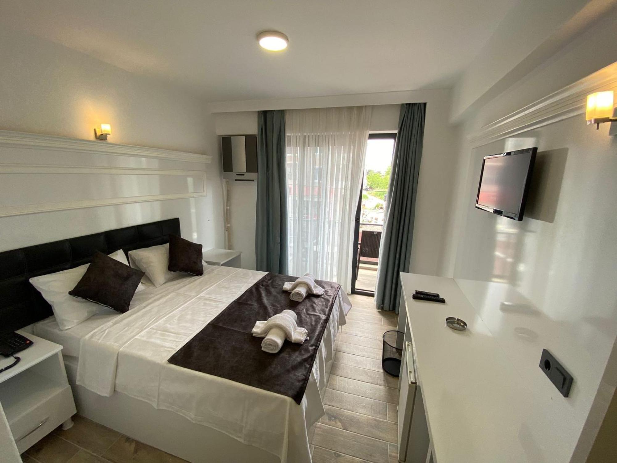 Atas Aqua Otel Avsa Türkeli Buitenkant foto